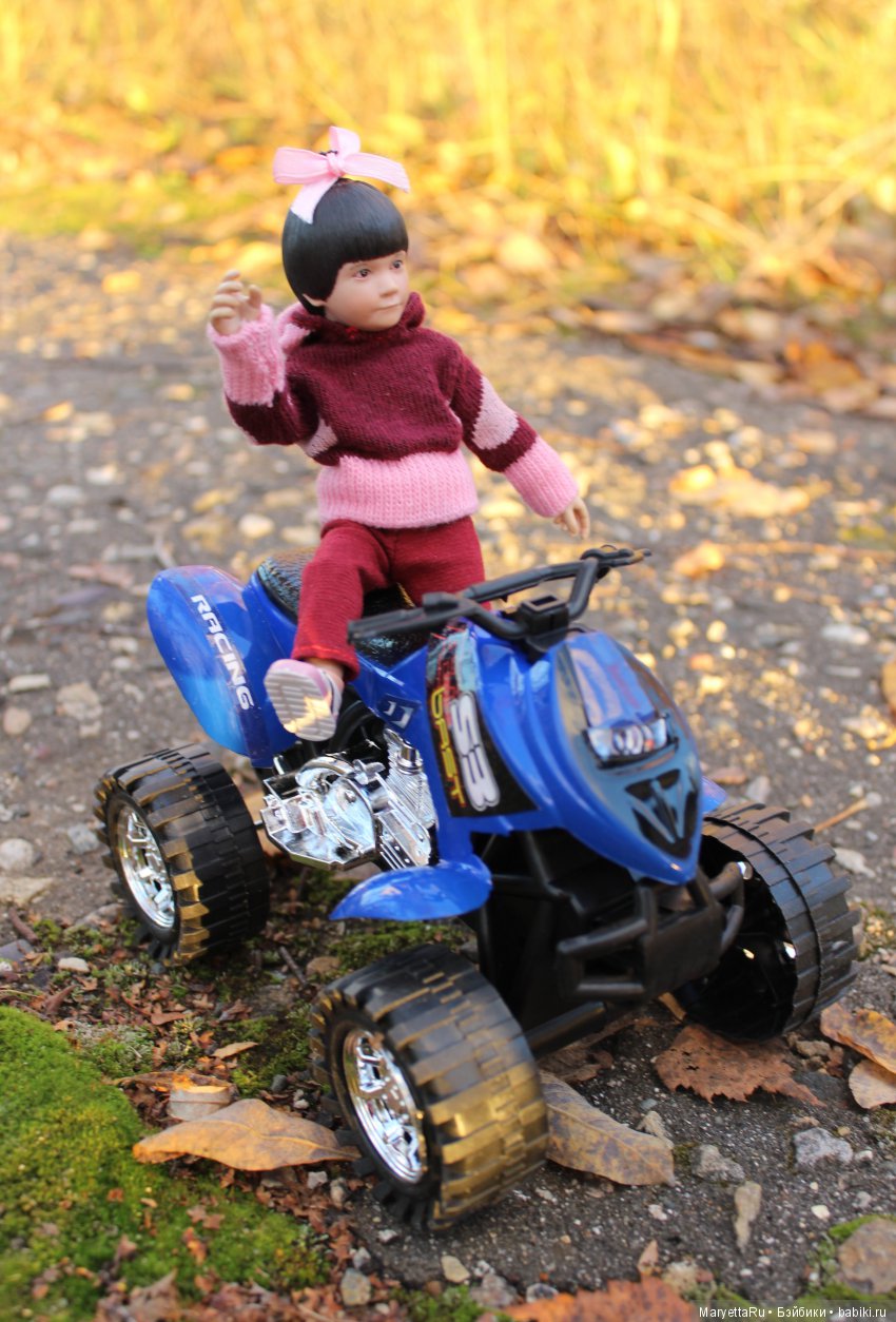 Мелоди и велосипеды — Экшн