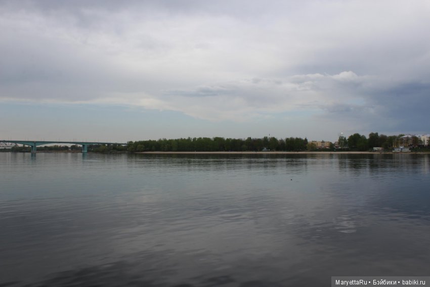 Вечерняя теплоходная прогулка. Часть 1. Причал