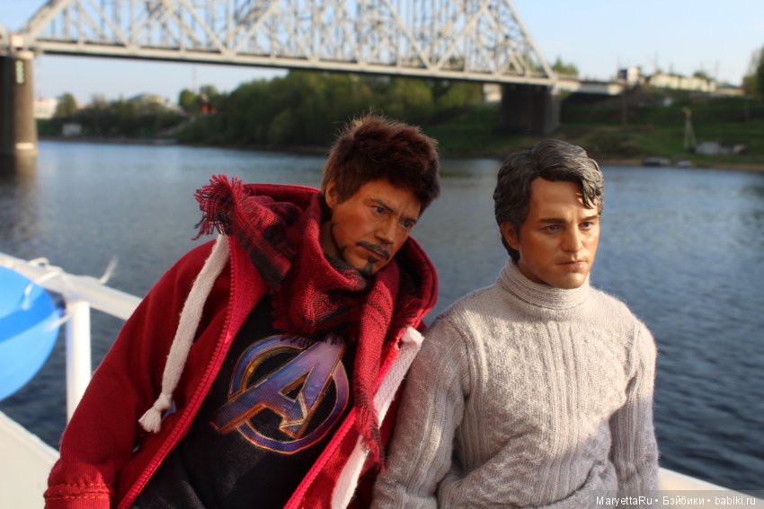 Вечерняя теплоходная прогулка. Часть 3. Да пребудет с нами радужный мост