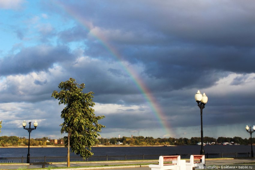 Теория четырёх радуг — Кукольные фотоистории и сериалы: комиксы