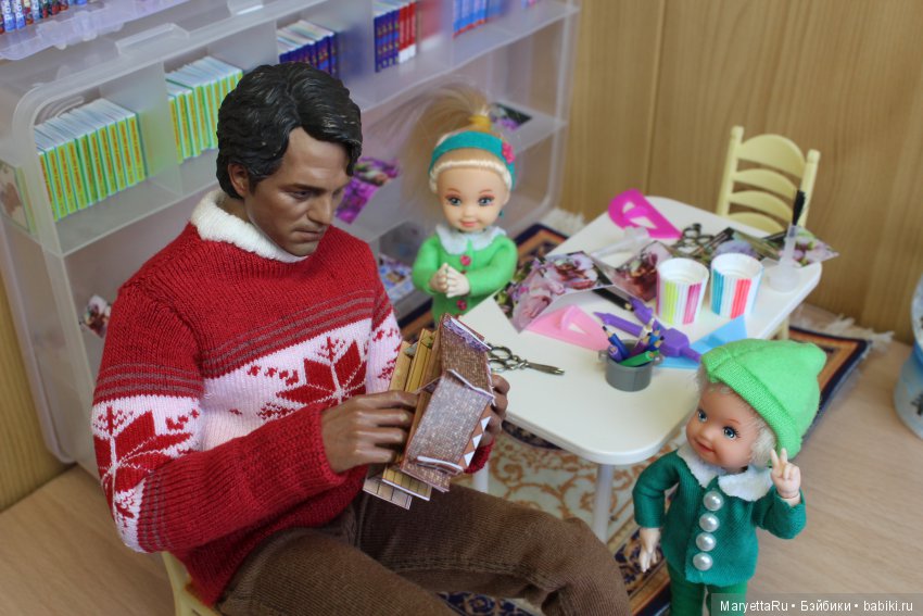 Дед Мороз и эльфы. Книжная мастерская