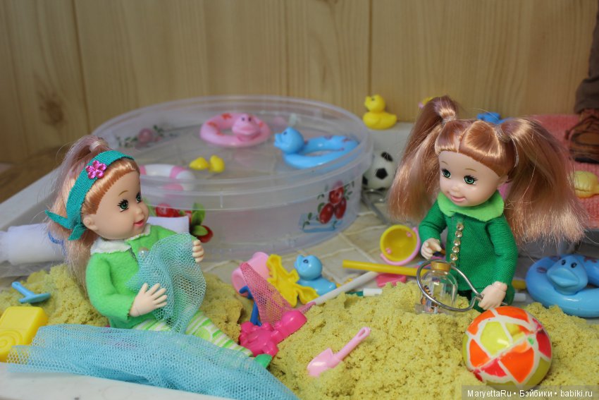 Дед Мороз и эльфы. Летний цех