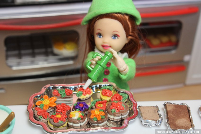 Дед Мороз и эльфы. Кондитерский цех (фото 9)