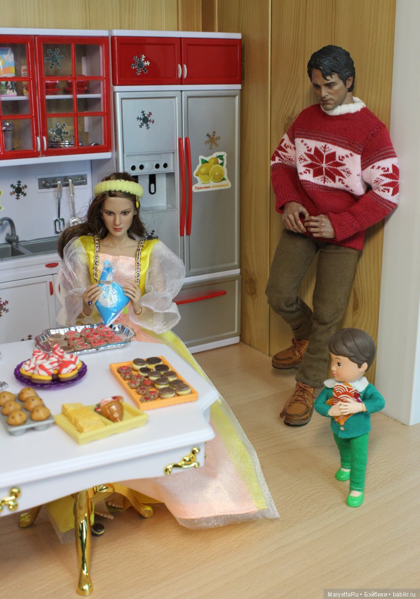 Дед Мороз и эльфы. Кондитерский цех (фото 10)