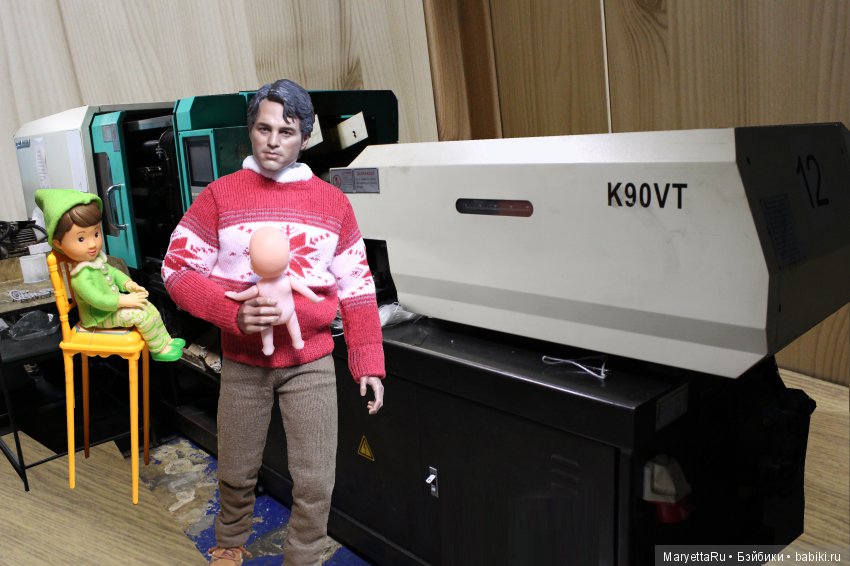 Дед Мороз и эльфы. Литейный цех