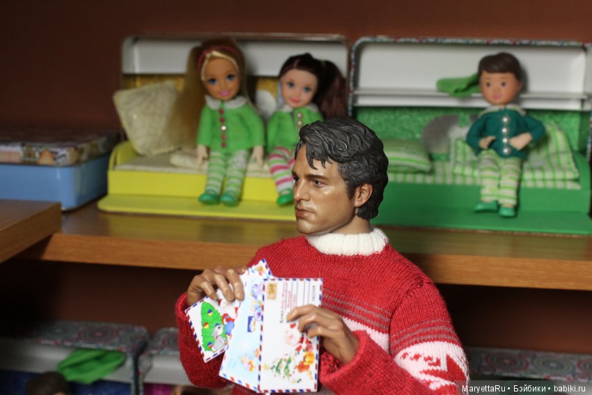 Дед Мороз и эльфы. Швейный цех