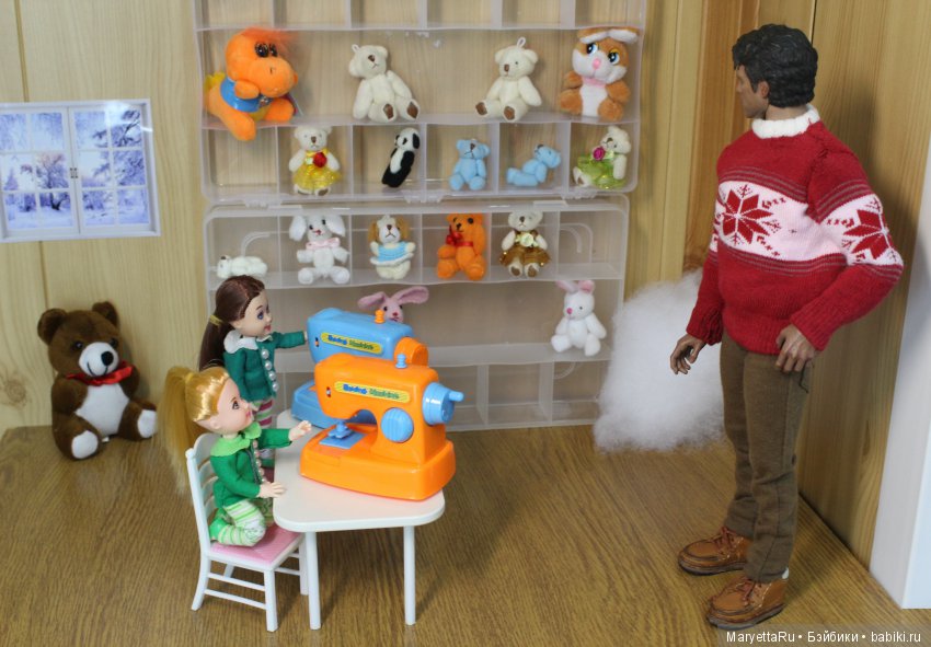 Дед Мороз и эльфы. Плюшевый цех