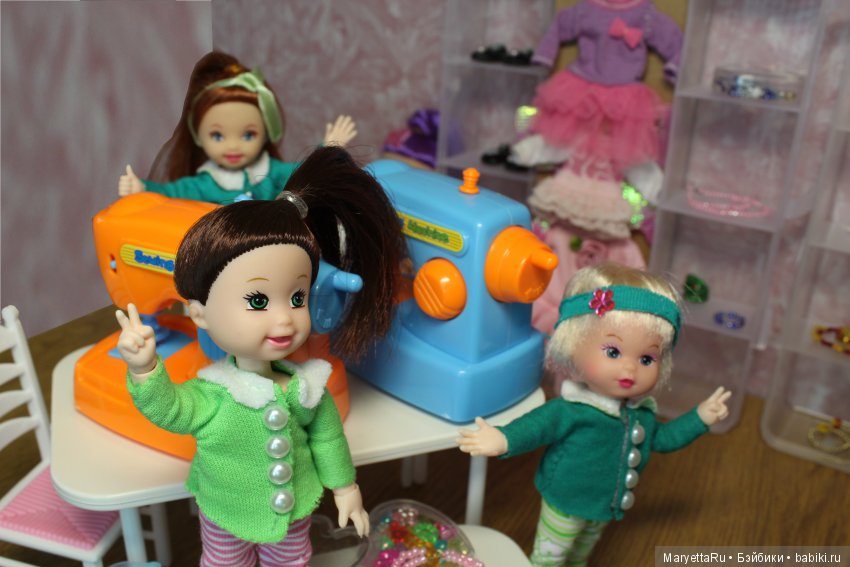 Дед Мороз и эльфы. Швейный цех (фото 9)