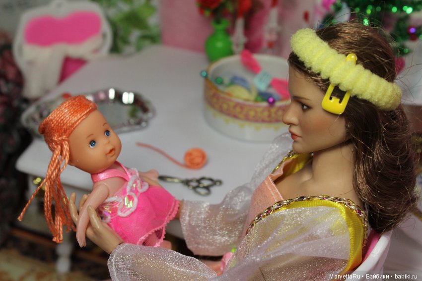 Дед Мороз и эльфы. Кукольный цех