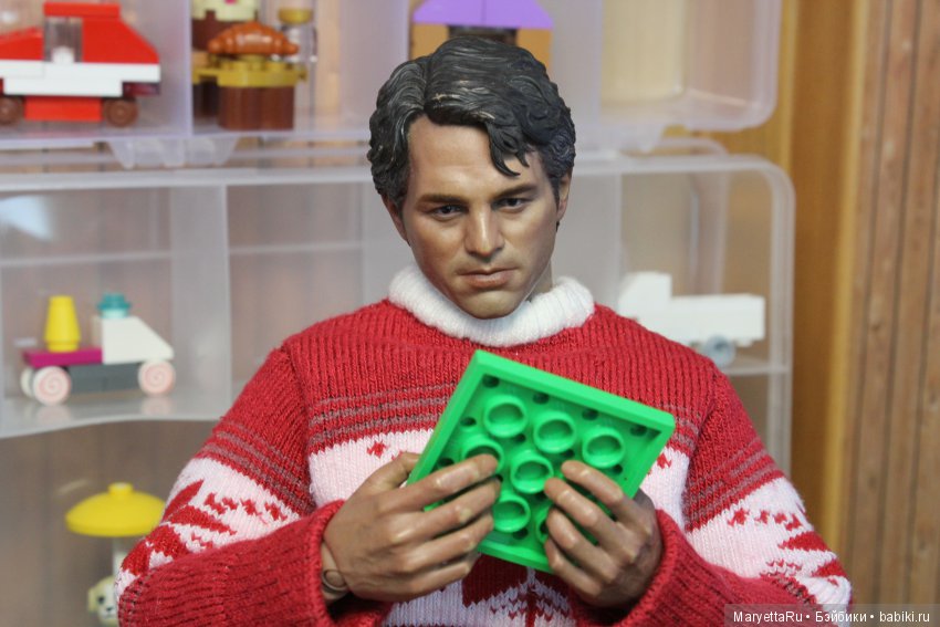 Дед Мороз и эльфы. Конструкторный цех