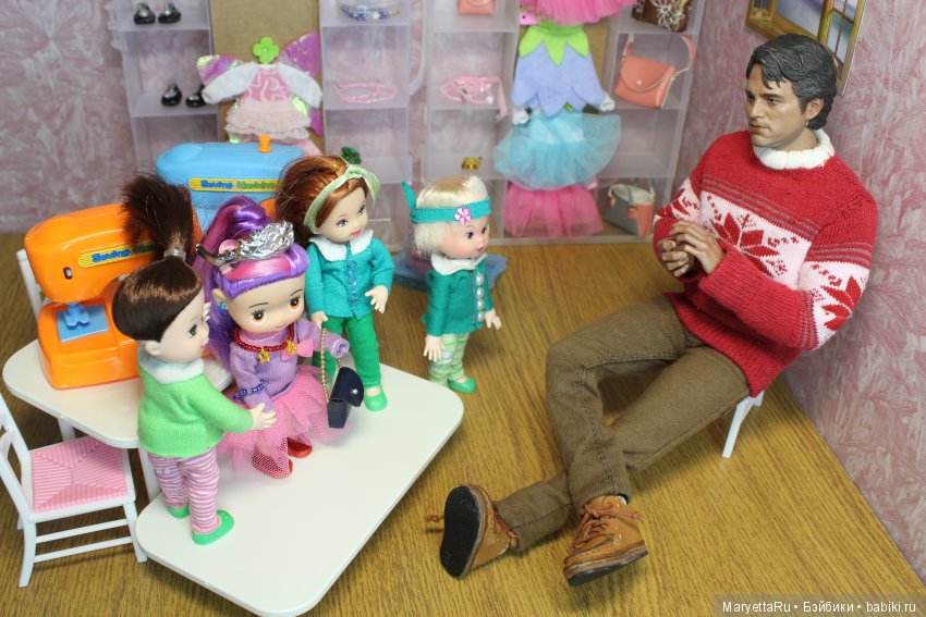 Дед Мороз и эльфы. Швейный цех