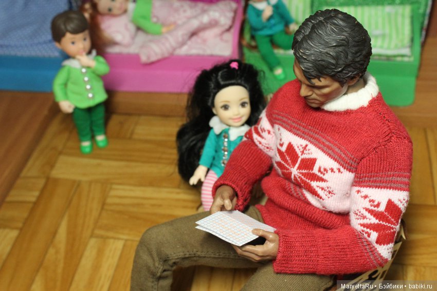 Дед Мороз и эльфы. Распорядитель списка