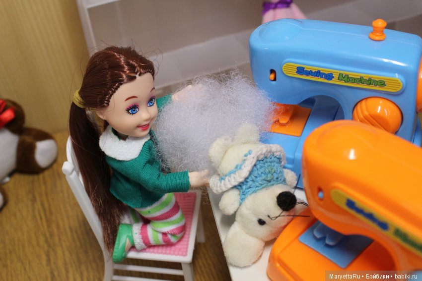 Дед Мороз и эльфы. Плюшевый цех