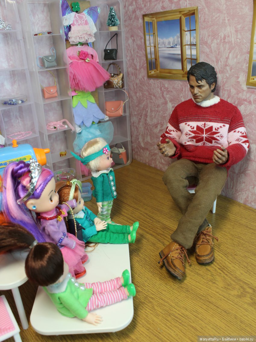 Дед Мороз и эльфы. Швейный цех