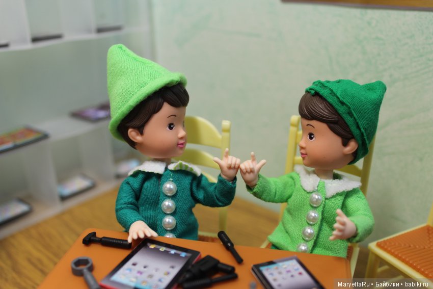 Дед Мороз и эльфы. Гаджетный цех