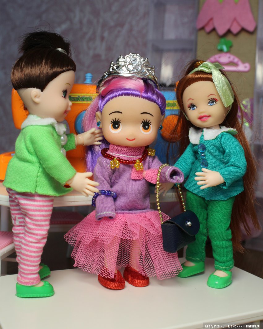 Дед Мороз и эльфы. Швейный цех