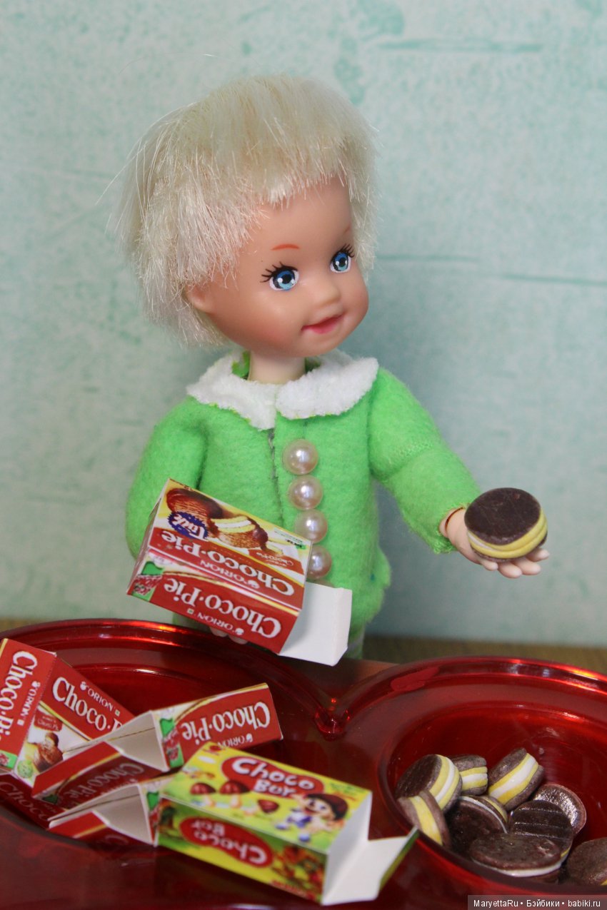 Дед Мороз и эльфы. Упаковочный цех