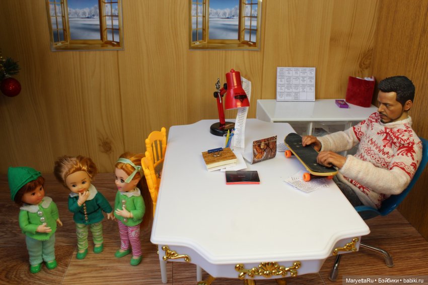 Дед Мороз и "Э.Л.Ь.Ф.ы". Колёсный цех в недоумении от него