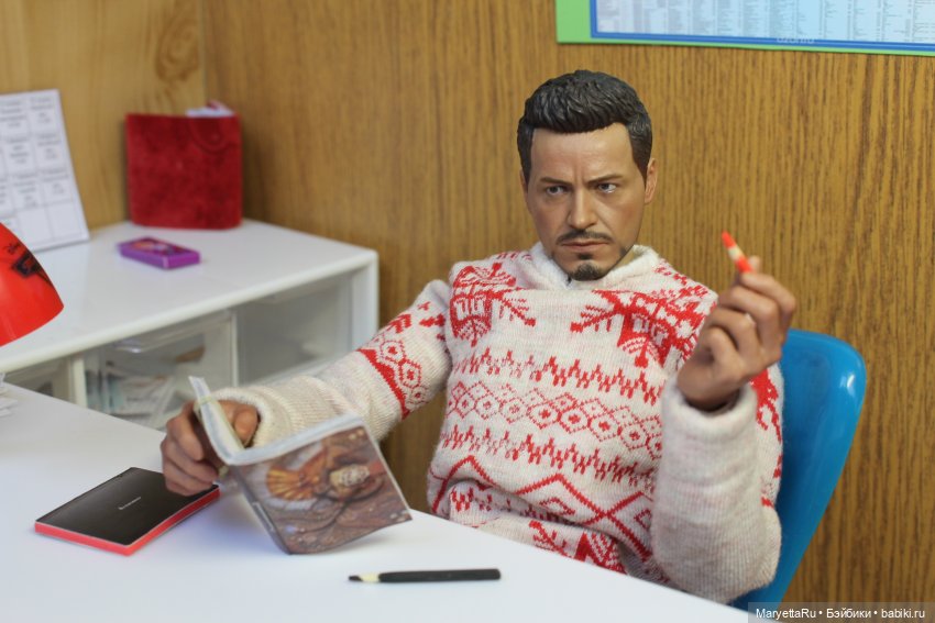 Дед Мороз и "Э.Л.Ь.Ф.ы". Литейный цех уважает его