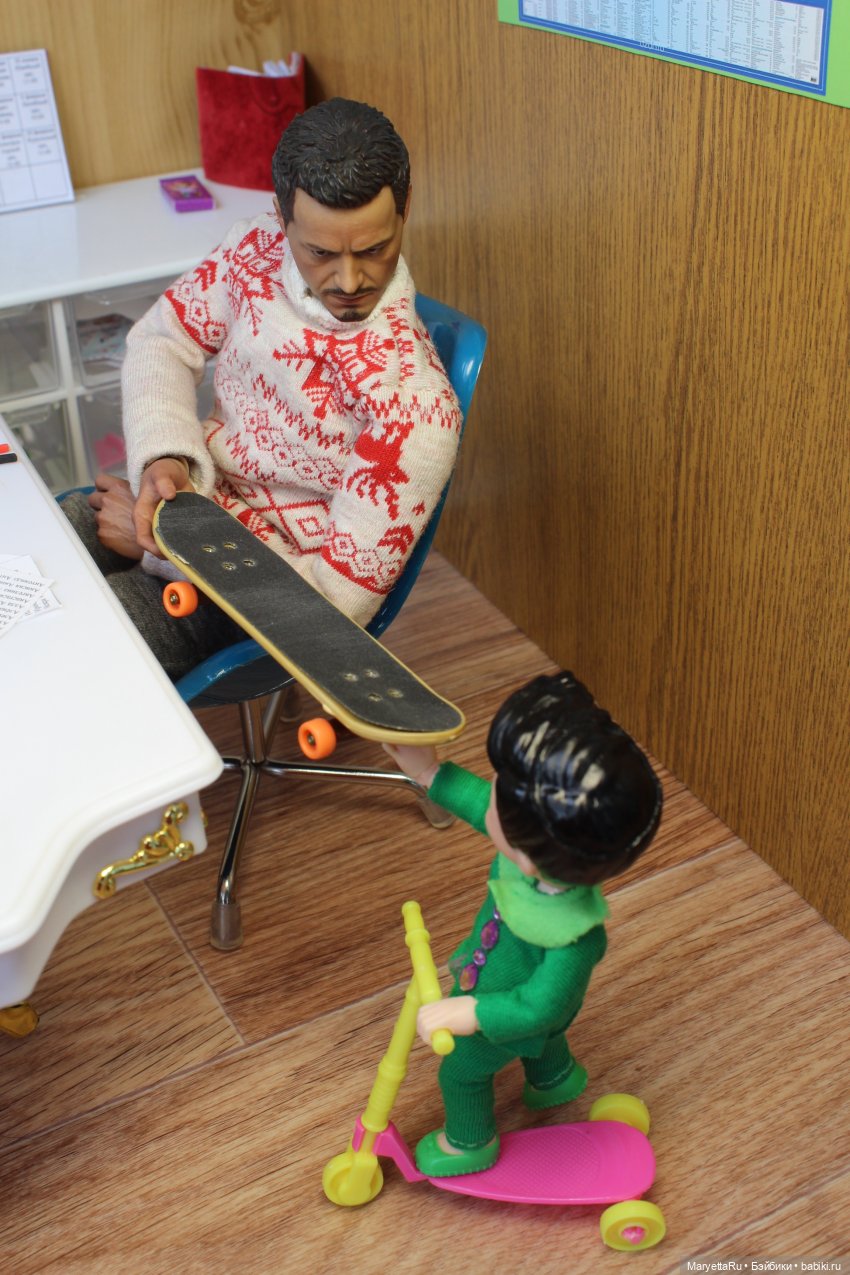 Дед Мороз и "Э.Л.Ь.Ф.ы". Колёсный цех в недоумении от него