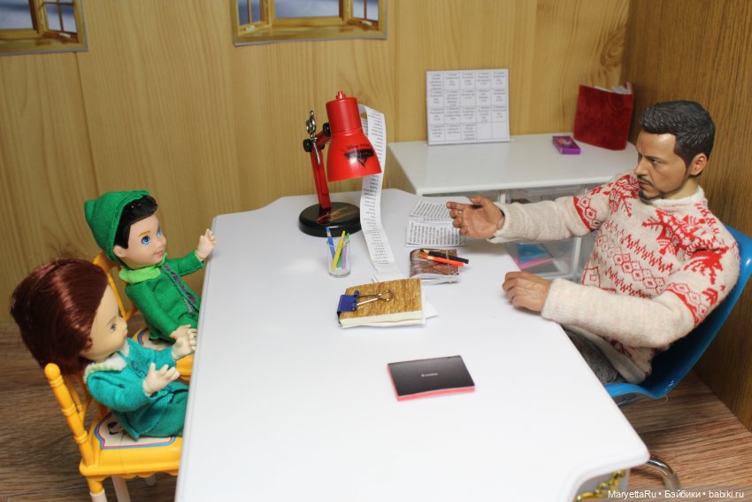 Дед Мороз и "Э.Л.Ь.Ф.ы". Летний цех улетает от него