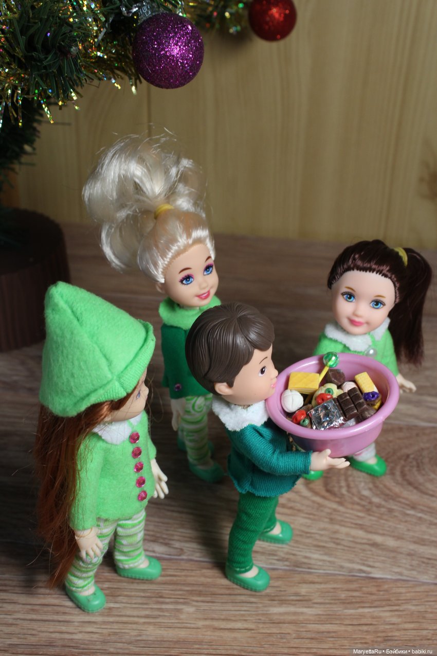 Дед Мороз и "Э.Л.Ь.Ф.ы". Кондитерский цех в мечтах от него (фото 8)