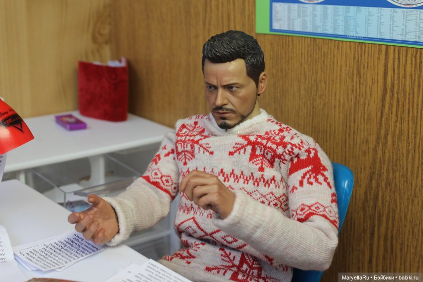 Дед Мороз и "Э.Л.Ь.Ф.ы". Чуланчик идей в слезах от него