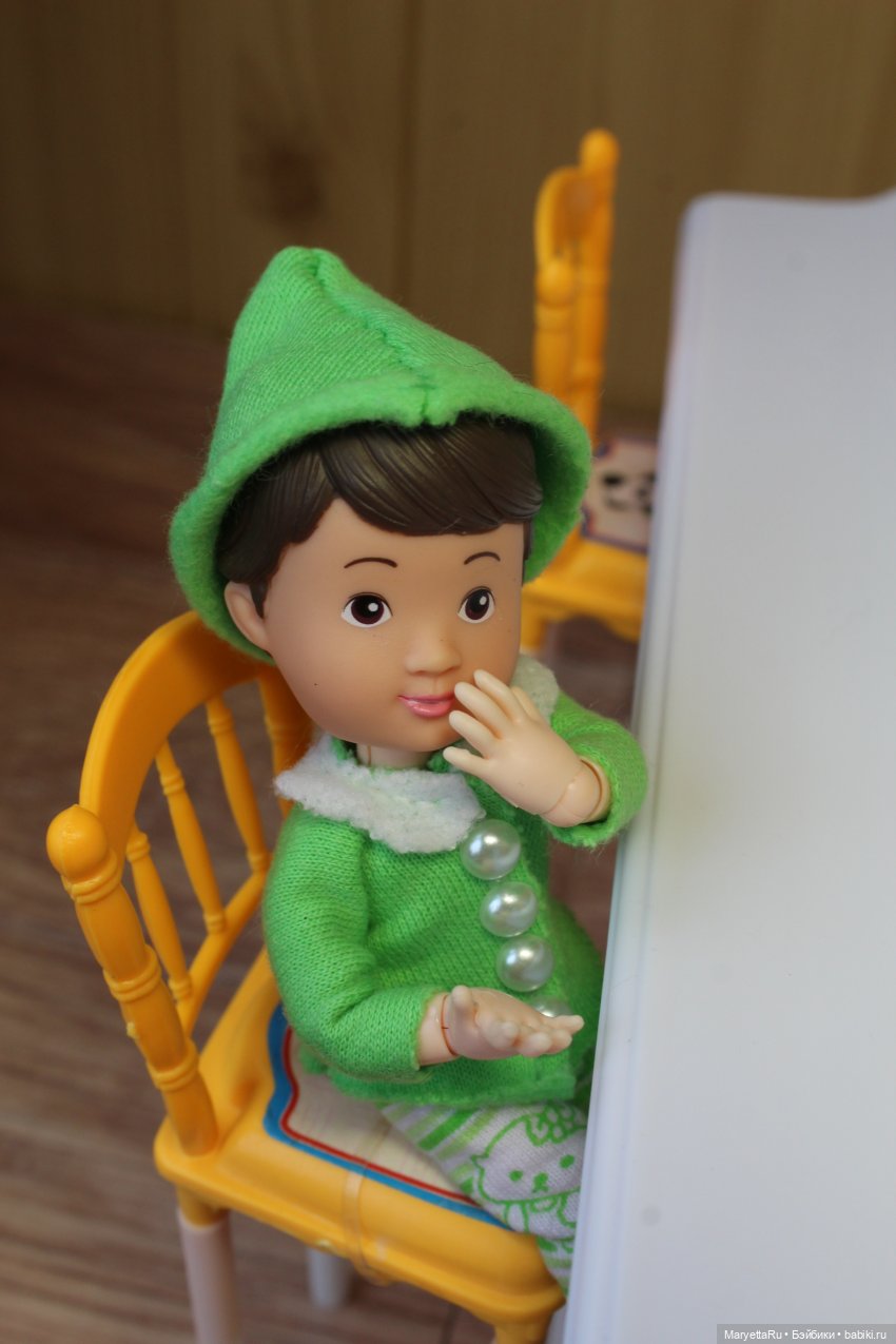 Дед Мороз и "Э.Л.Ь.Ф.ы". Литейный цех уважает его