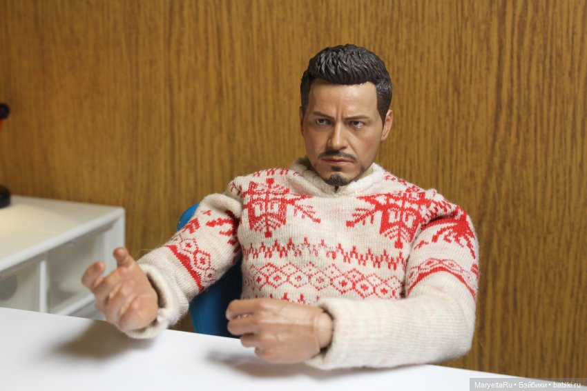 Дед Мороз и "Э.Л.Ь.Ф.ы". Сейчас он разберётся во всём (фото 8)