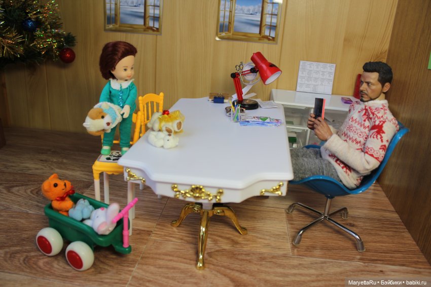 Дед Мороз и "Э.Л.Ь.Ф.ы". Плюшевый цех в ужасе от его