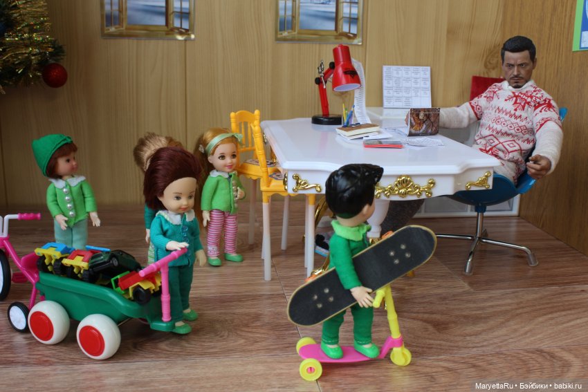 Дед Мороз и "Э.Л.Ь.Ф.ы". Колёсный цех в недоумении от него