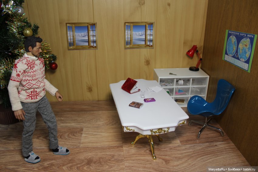 Дед Мороз и "Э.Л.Ь.Ф.ы". К нему попадают шифровки (фото 2)