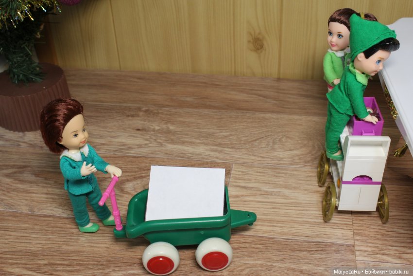 Дед Мороз и "Э.Л.Ь.Ф.ы". Он вас запомнил