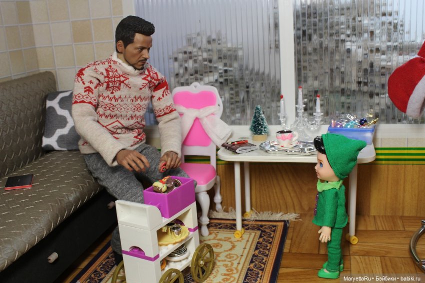 Дед Мороз и "Э.Л.Ь.Ф.ы". Колёсный цех в недоумении от него (фото 6)