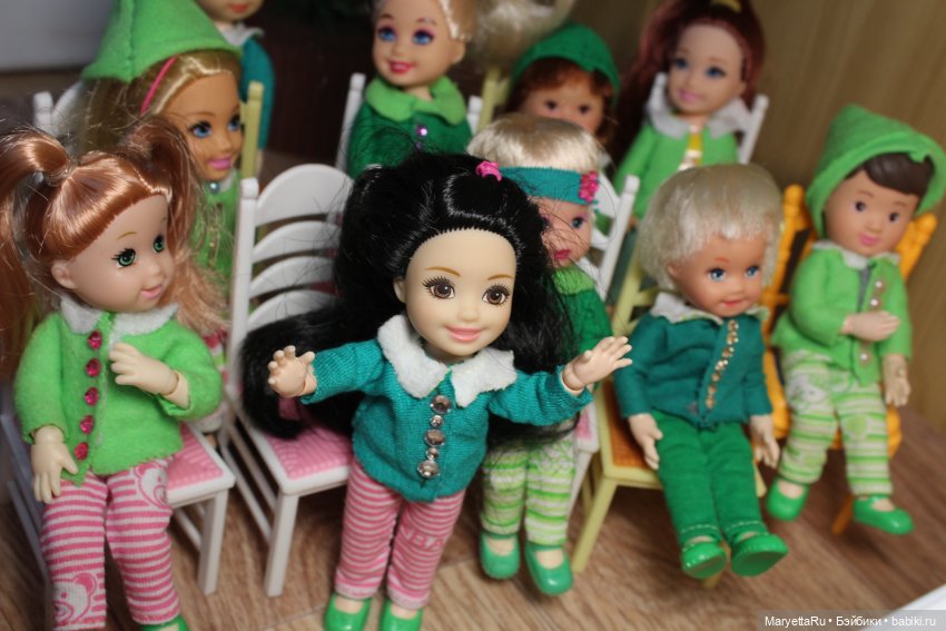 Дед Мороз и "Э.Л.Ь.Ф.ы". Сейчас он разберётся во всём