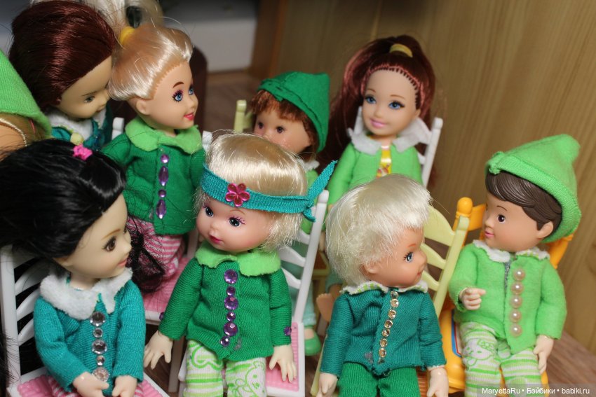 Дед Мороз и "Э.Л.Ь.Ф.ы". Сейчас он разберётся во всём (фото 5)