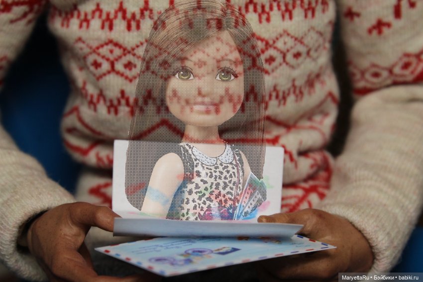 Дед Мороз и "Э.Л.Ь.Ф.ы". К нему попадают шифровки