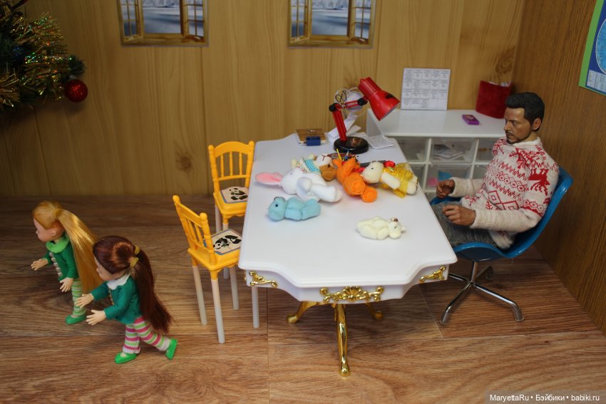 Дед Мороз и "Э.Л.Ь.Ф.ы". Плюшевый цех в ужасе от его