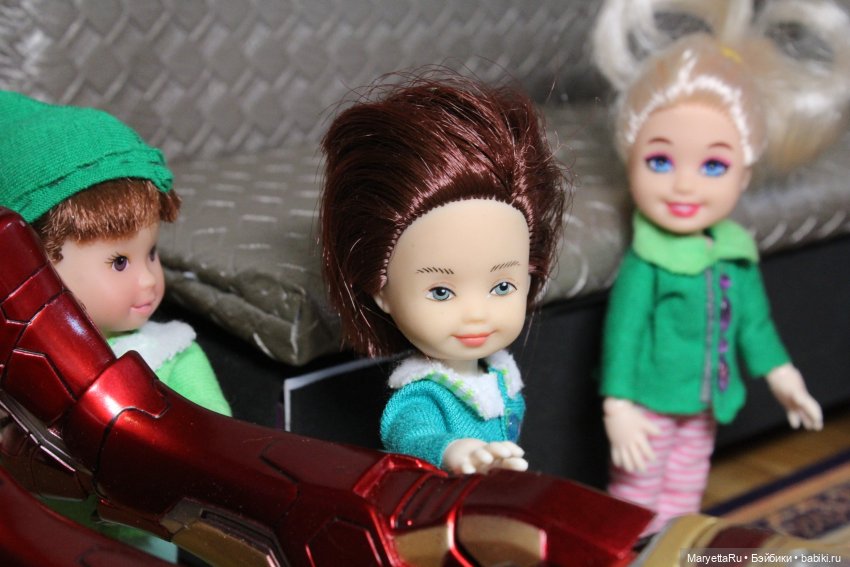 Дед Мороз и "Э.Л.Ь.Ф.ы". Он знает, кто вы