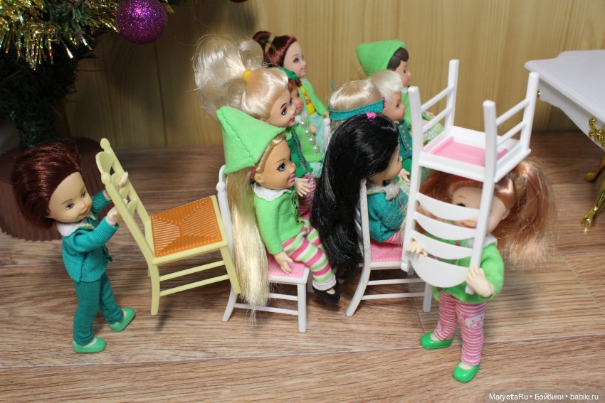 Дед Мороз и "Э.Л.Ь.Ф.ы". Сейчас он разберётся во всём (фото 2)