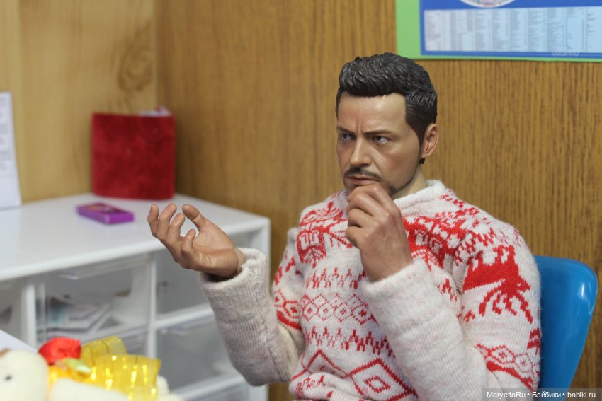 Дед Мороз и "Э.Л.Ь.Ф.ы". Плюшевый цех в ужасе от его