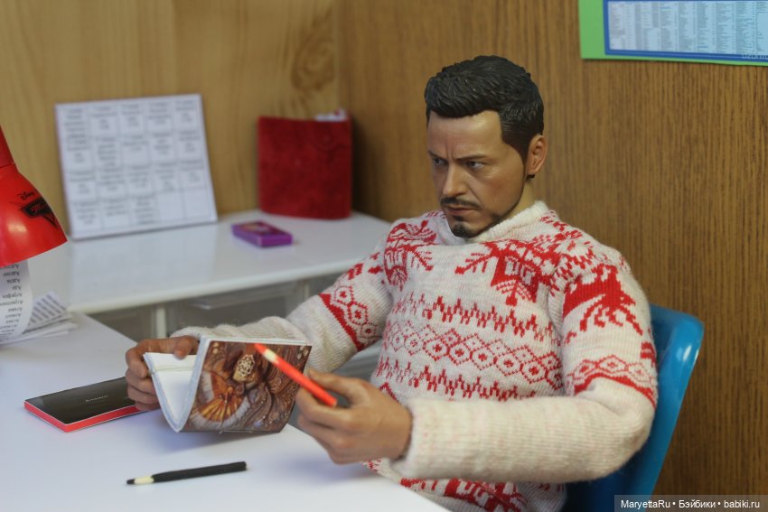 Дед Мороз и "Э.Л.Ь.Ф.ы". Литейный цех уважает его