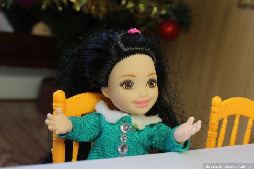 Дед Мороз и "Э.Л.Ь.Ф.ы". Упаковочный цех шокирует его (фото 5)