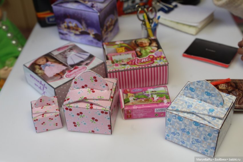 Дед Мороз и "Э.Л.Ь.Ф.ы". Упаковочный цех шокирует его