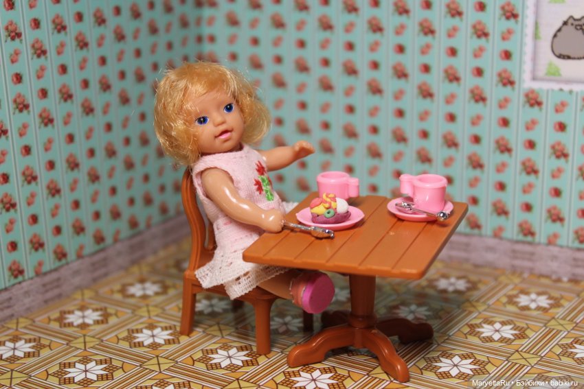 Знакомство с няней — Кукольные фотоистории и сериалы: комиксы