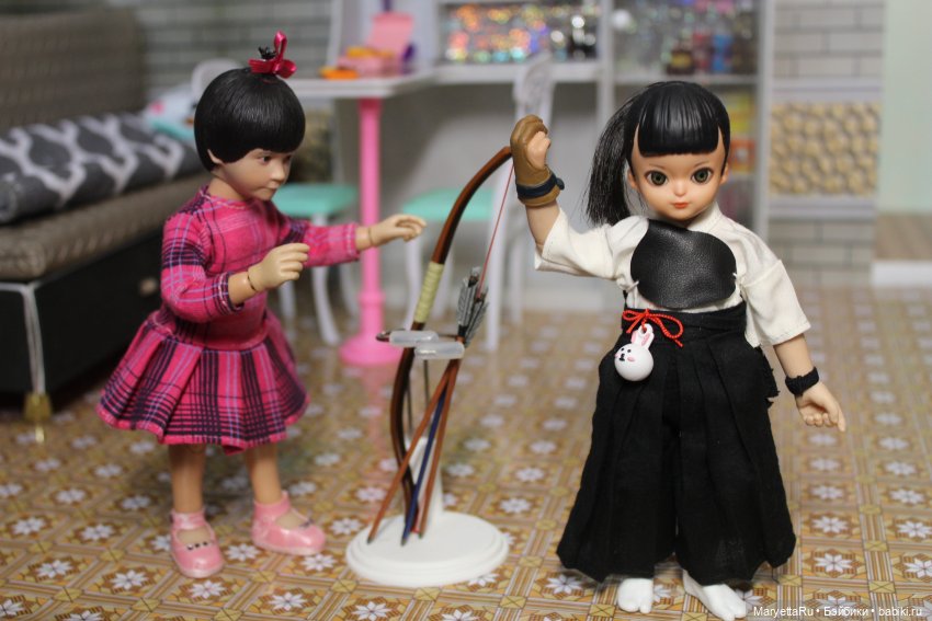 Как нашу деточку обломали. Обзор Lakor Baby Kyudo Girl 1/6 от Worldbox (фото 5)