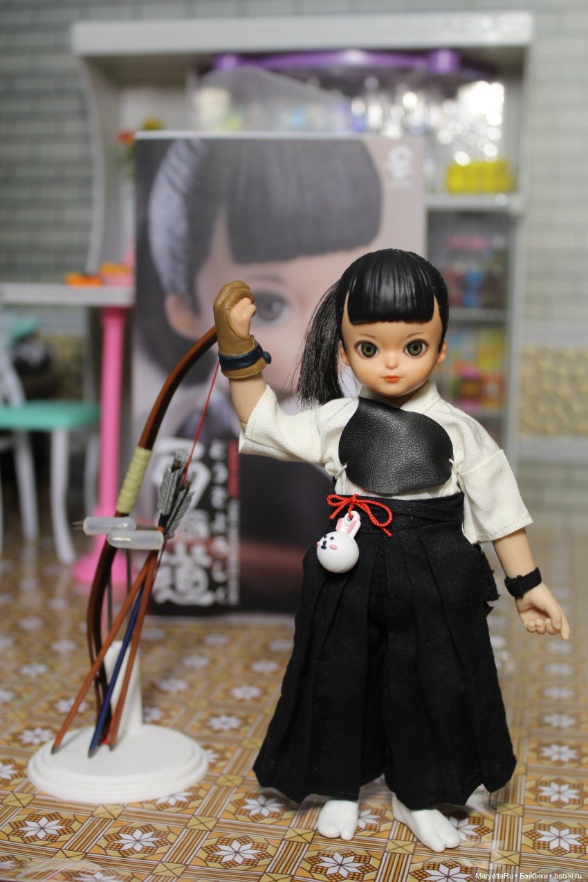 Как нашу деточку обломали. Обзор Lakor Baby Kyudo Girl 1/6 от Worldbox (фото 6)
