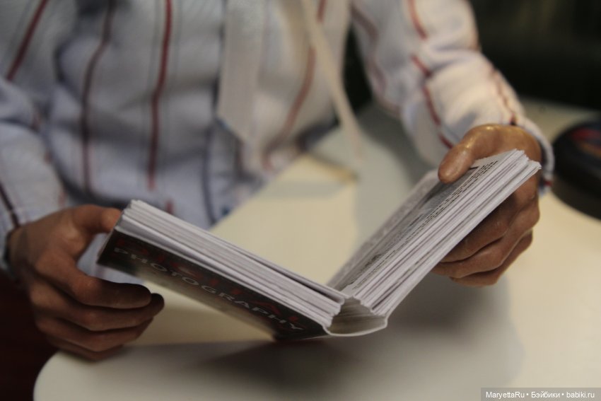 Книги: практические руководства по фотографии размером 1/6