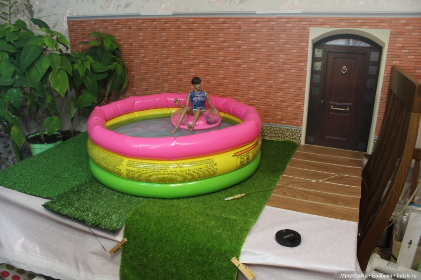 Готовим плавсредства к лету. Прямо на столе