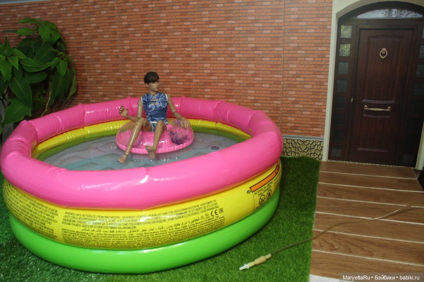 Готовим плавсредства к лету. Прямо на столе